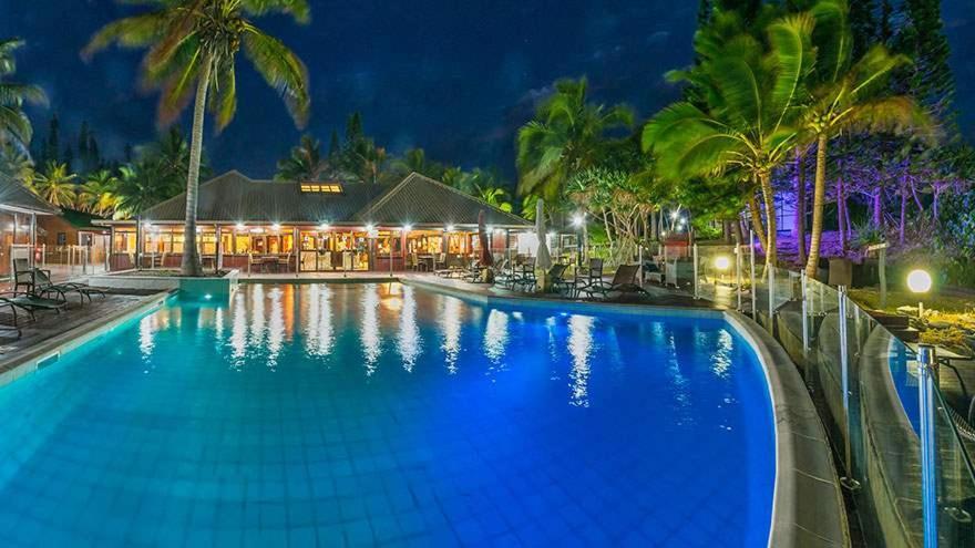 Hotel Nengone Village Mare Exterior photo